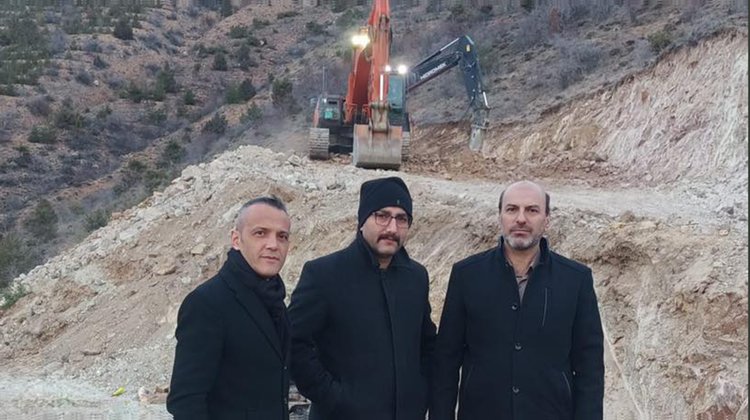 BAŞKAN VEKİLİMİZ HAMZA BAYRAK, İNÖNÜ MAHALLESİ'NDE DEVAM EDEN SU DEPOSU YOL ÇALIŞMASINI İNCELEDİ