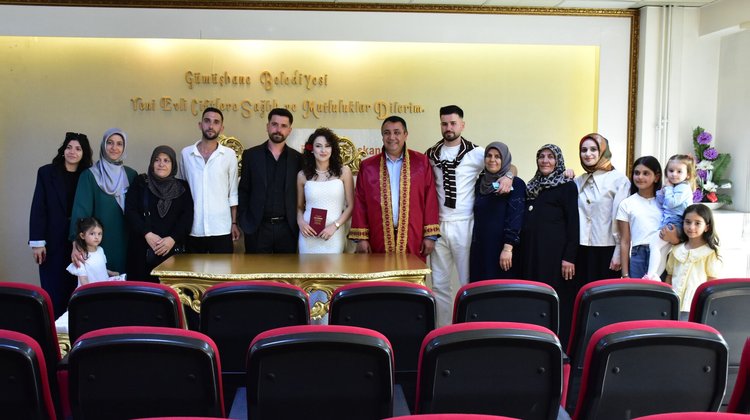 BAŞKANIMIZ, ALPEREN ÇİMEN VE GİZEM KARACA KARDEŞLERİMİZİN NİKÂH AKİTLERİNİ GERÇEKLEŞTİRDİ