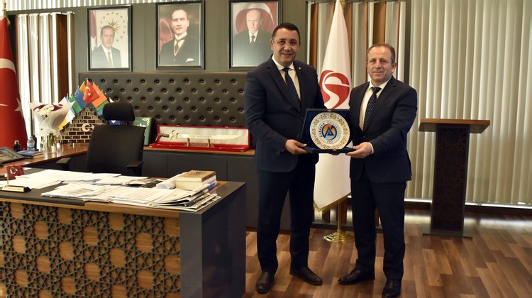 BAŞKANIMIZ, AVRASYA ÜNİVERSİTESİ REKTÖRÜ, PROF. DR. MAHİR KADAKAL’I MAKAMINDA AĞIRLADI