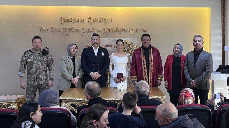 BAŞKANIMIZ, BAHAR SET VE FAHRETTİN YİĞİT ÇİFTİNİN NİKAH AKİTLERİNİ GERÇEKLEŞTİRDİ