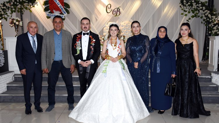 BAŞKANIMIZ, BUKET DEMİR VE CANER AYDIN KARDEŞLERİMİZİN DÜĞÜN MERASİMLERİNE KATILIM SAĞLADI