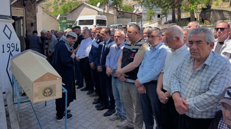 BAŞKANIMIZ, DİBEKLİ KÖYÜ SAKİNLERİNDEN HATİCE KARTAL’I EBEDİYETE UĞURLADI