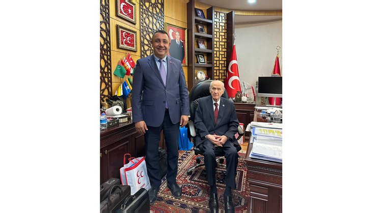BAŞKANIMIZ, GENEL BAŞKANIMIZ SAYIN DEVLET BAHÇELİ BEYEFENDİYİ ZİYARET ETTİ