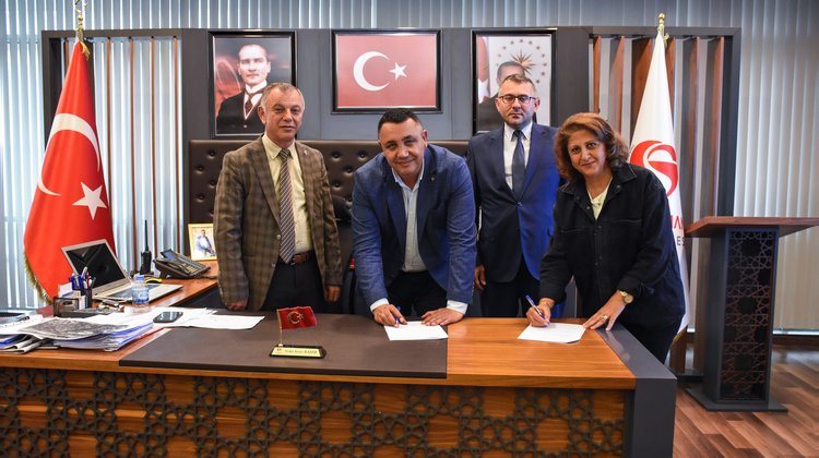 BAŞKANIMIZ, GÜMÜŞHANE TÜRK TELEKOM FEN LİSESİ OKUL AİLE BİRLİĞİ İŞ BİRLİĞİ PROTOKOLÜ İMZALADI