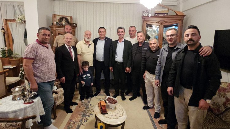BAŞKANIMIZ, HAC FARİZASINI TAMAMLAYAN BADDAL BAYAR İLE KIYMETLİ EŞİNİ, ZİYARET ETTİ