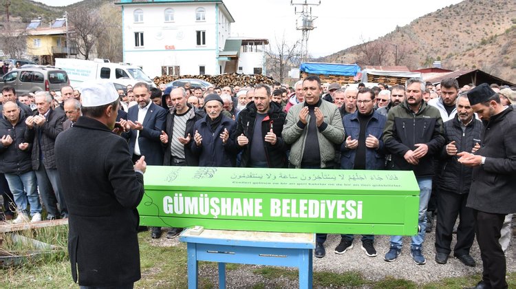 BAŞKANIMIZ, İLİMİZ BOYLUCA KÖYÜ SAKİNLERİNDEN, KADİR GÜNDAY'I EBEDİYETE UĞURLADI