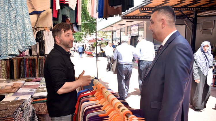 BAŞKANIMIZ SALI PAZARI ESNAFINI ZİYARET ETTİ