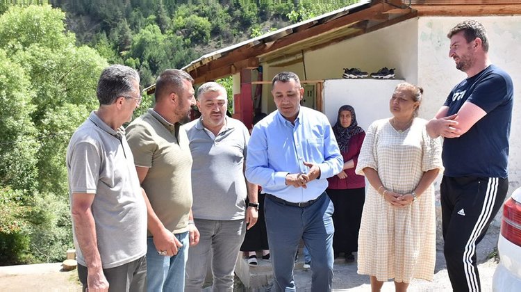 BAŞKANIMIZ, YÜKSEL YALÇIN’IN AİLESİ VE YAKINLARINA TAZİYE ZİYARETİNDE BULUNDU