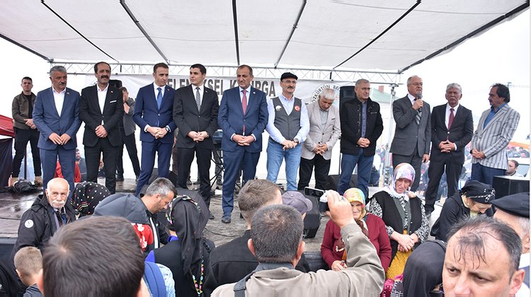 BELEDİYE BAŞKAN VEKİLİMİZ MUSTAFA KÖPRÜLÜ, GELENEKSEL KADIRGA OTÇU ŞENLİĞİNE KATILDI