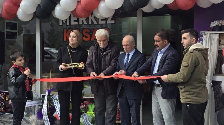 BELEDİYE BAŞKAN YARDIMCIMIZ ORHAN MAZMAN, MERKEZ KASAP’IN AÇILIŞ TÖRENİNE KATILDI