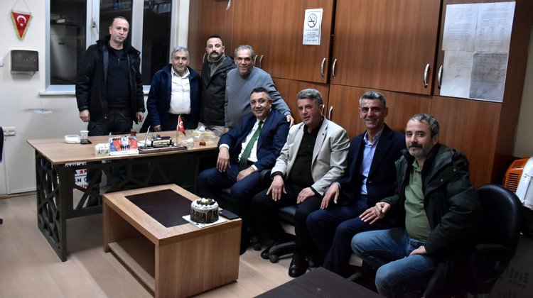 GÜMSAŞ GENEL MÜDÜRÜMÜZ GÜRHAN YILMAZ’IN DOĞUM GÜNÜNÜ KUTLADI